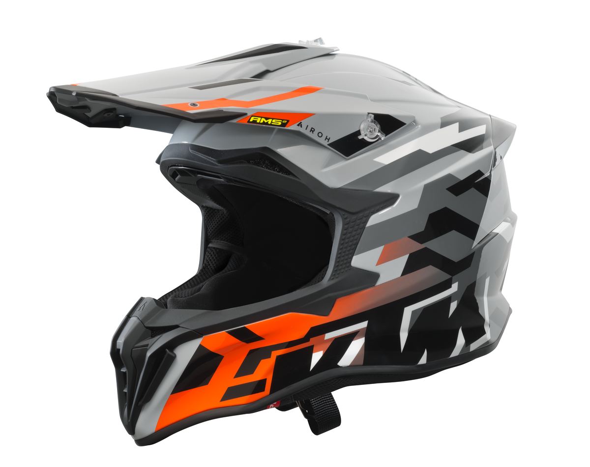 STRYCKER HELMET